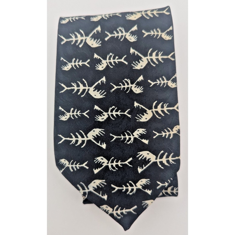 The Nightmare Before Christmas Scales bone fish tie disney Polyester made in USA